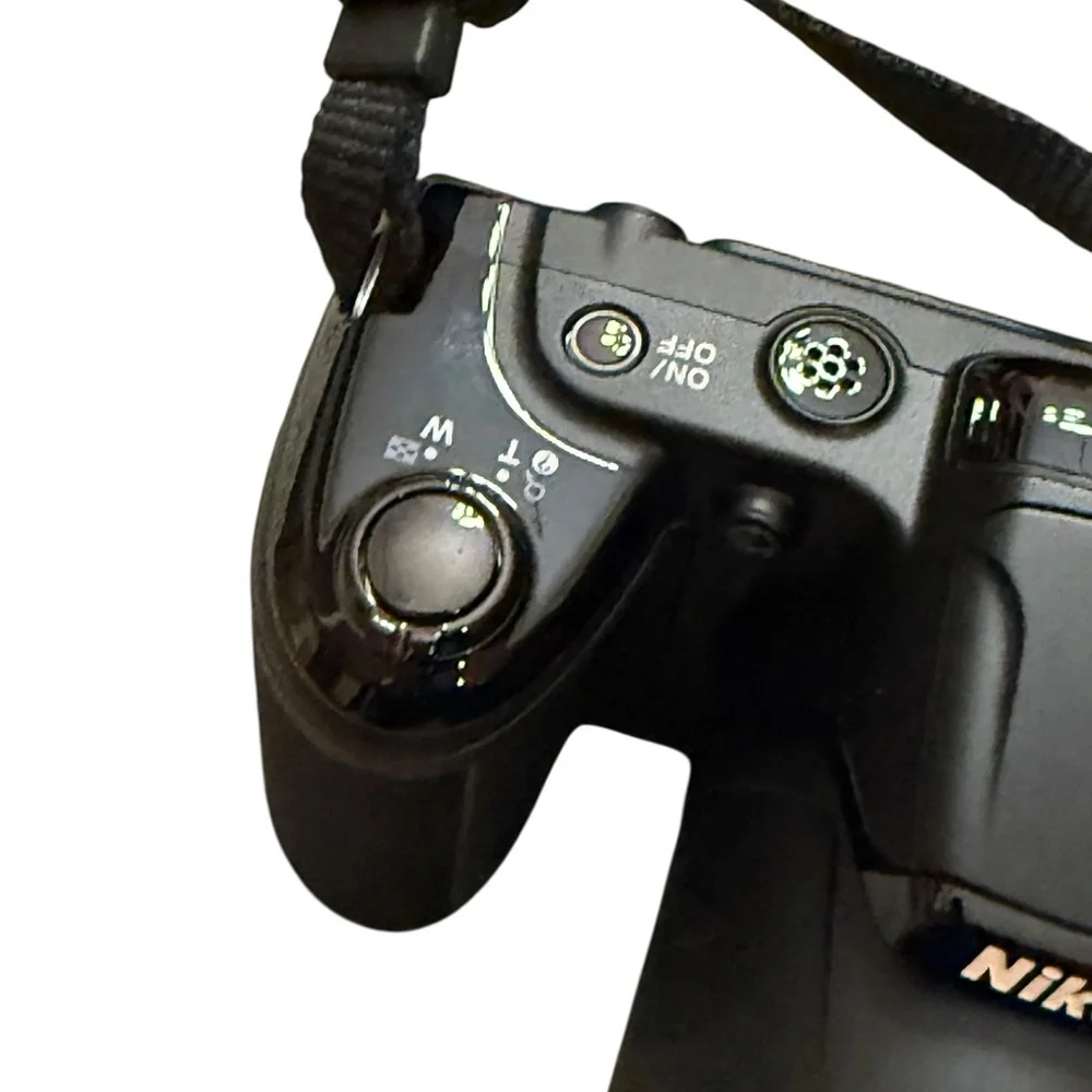 Nikon Coolpix L340 20.2 MP Digital Camera with 28x Optical Zoom,3.0-Inch LCD